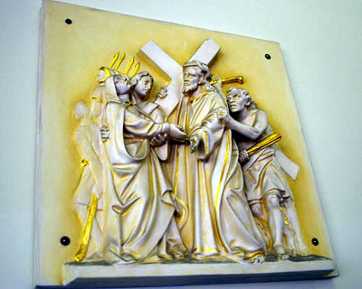 Stations of the Cross Statue 4