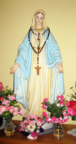 Our Lady of Lourdes Statue